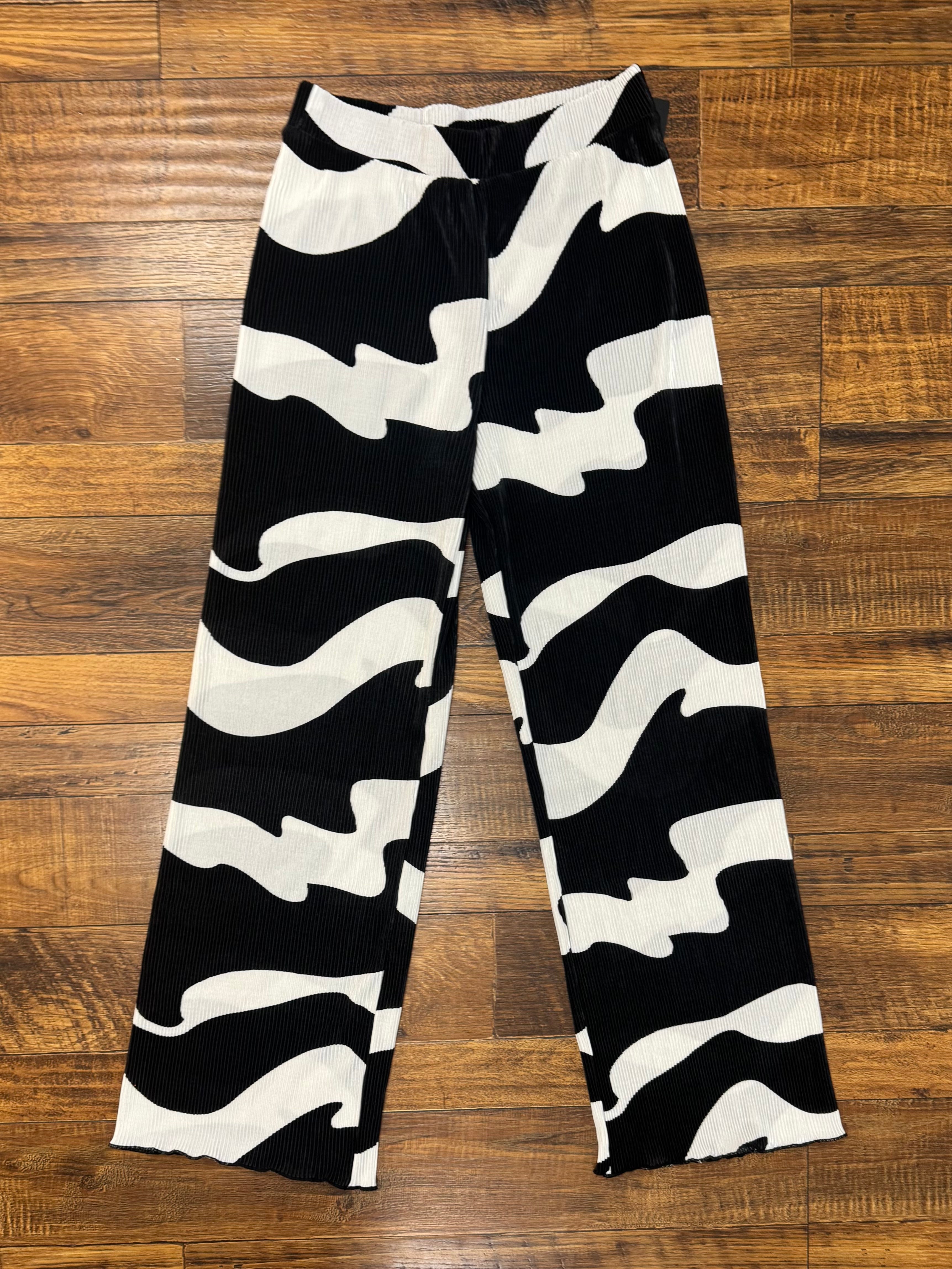 Selena Shiny Crinkle Pants