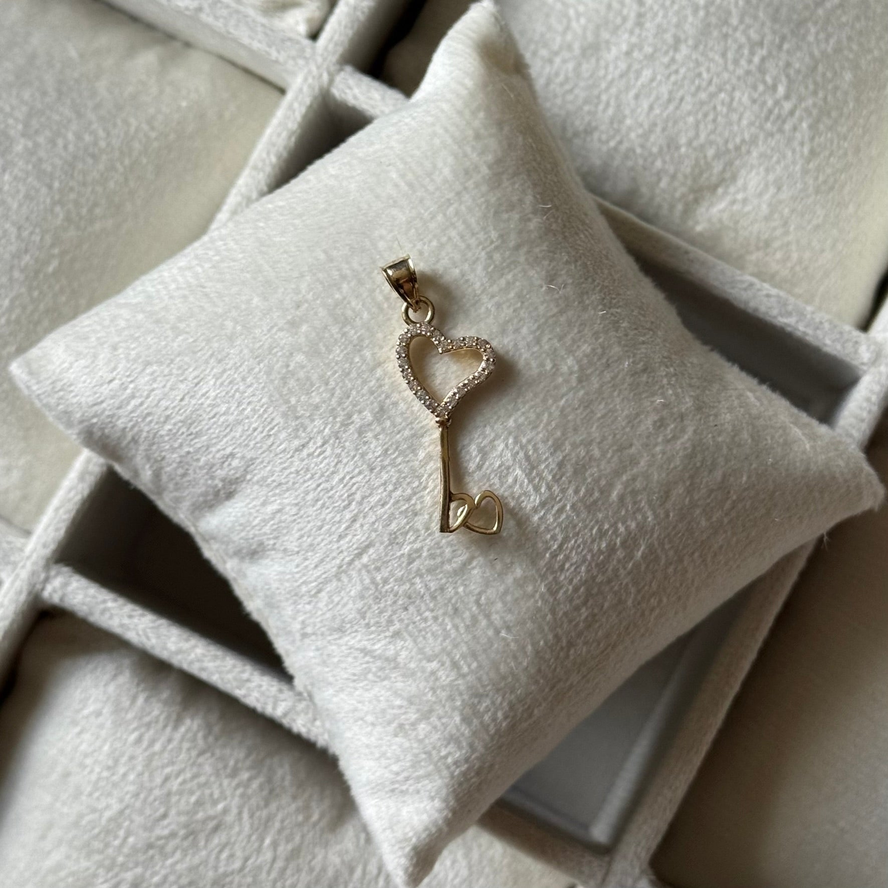 14k Gold Heart Key Pendant