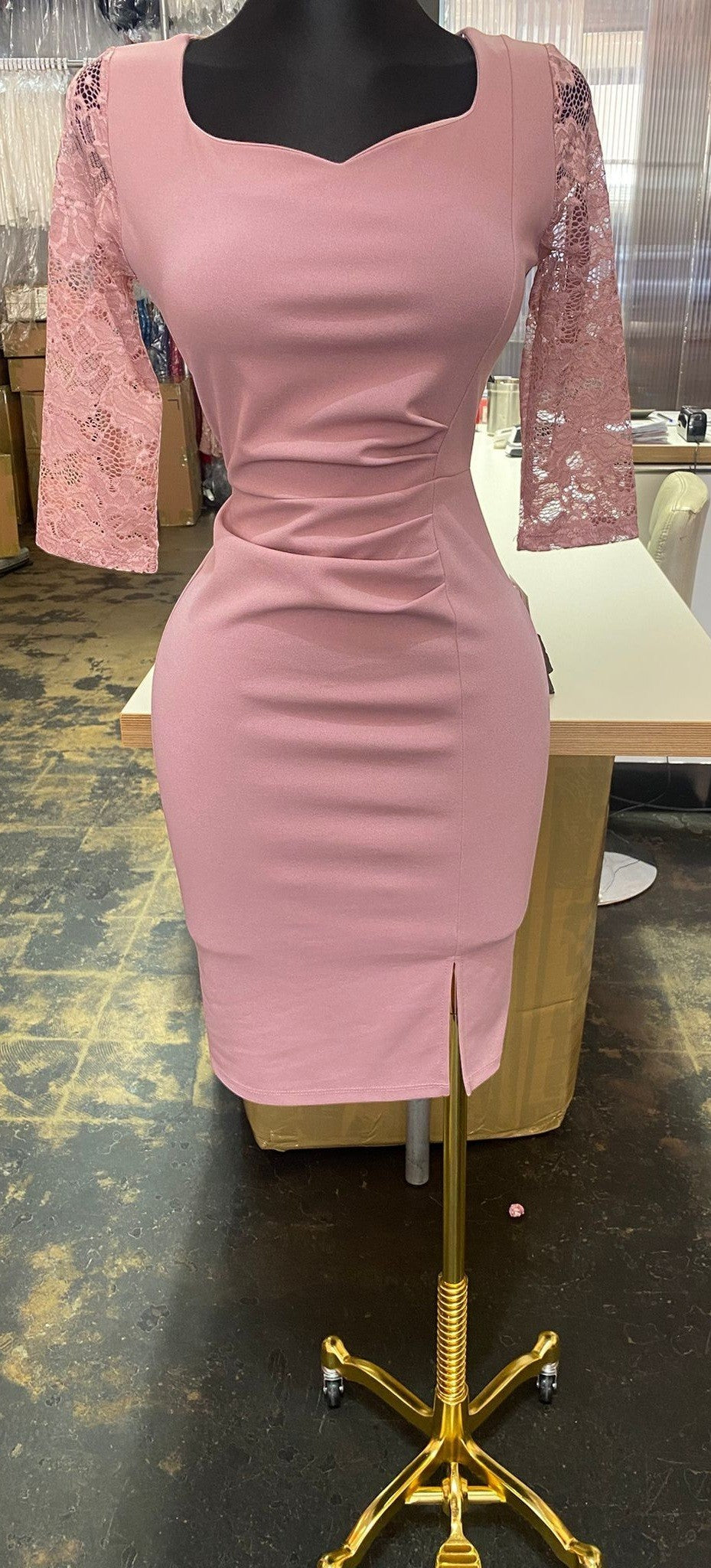 Beatriz Lace Sleeve Midi Dress
